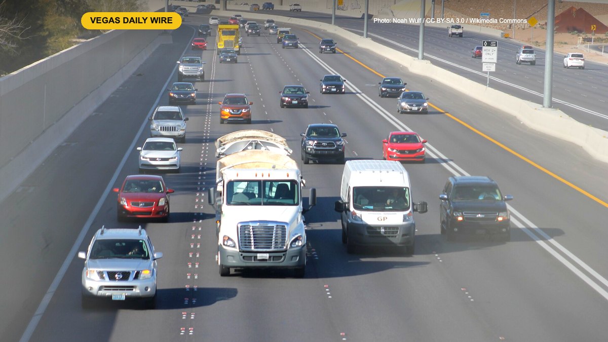 NDOT Lane Closures Start Nov. 1 on US 95, Rainbow Boulevard and the Airport Connector (file photo)