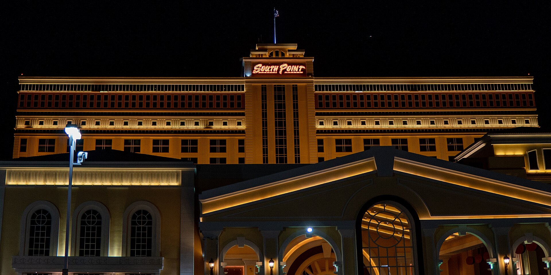 50 and Over? Las Vegas Casino Clubs That Reward You